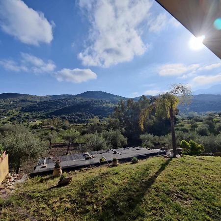 Casa Pizzido Near Cefalu Collesano ภายนอก รูปภาพ