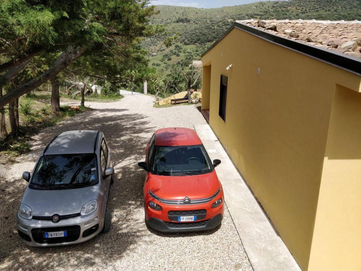 Casa Pizzido Near Cefalu Collesano ภายนอก รูปภาพ